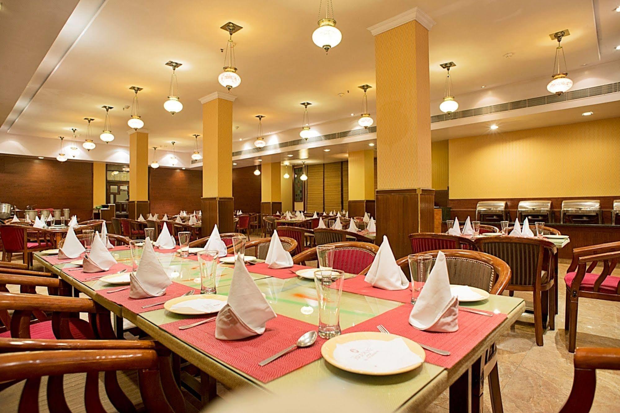 Hotel Jaipur Palace Esterno foto
